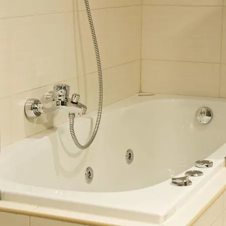 Gloria 4* Ljubljana