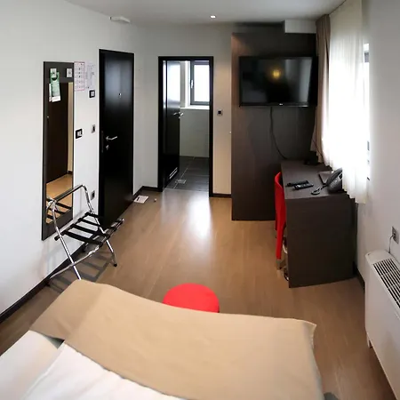 Gloria 4* Ljubljana